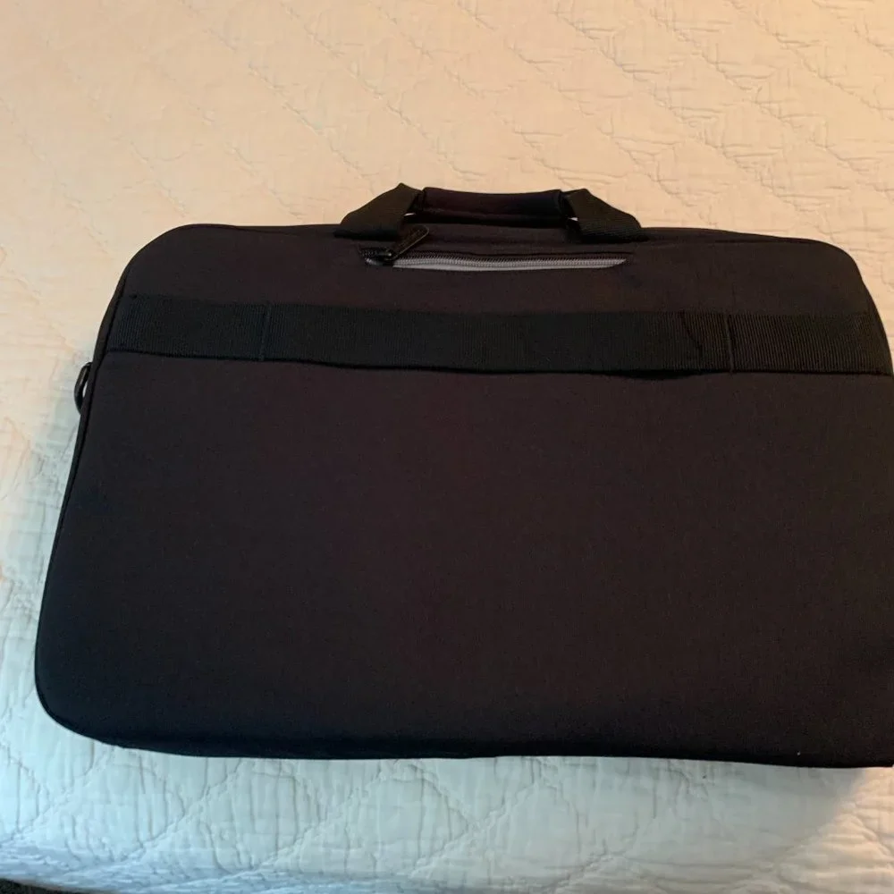 CLEARANCE !! AMAZON LAPTOP CASE BAG 17.3